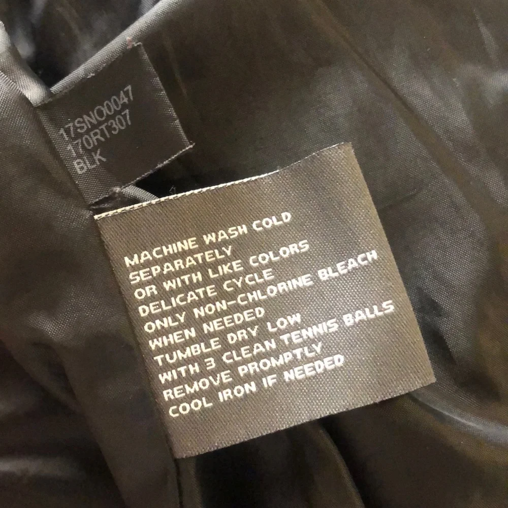 Kenneth Cole Reaction black down jacket, small - Picture 7 of 9